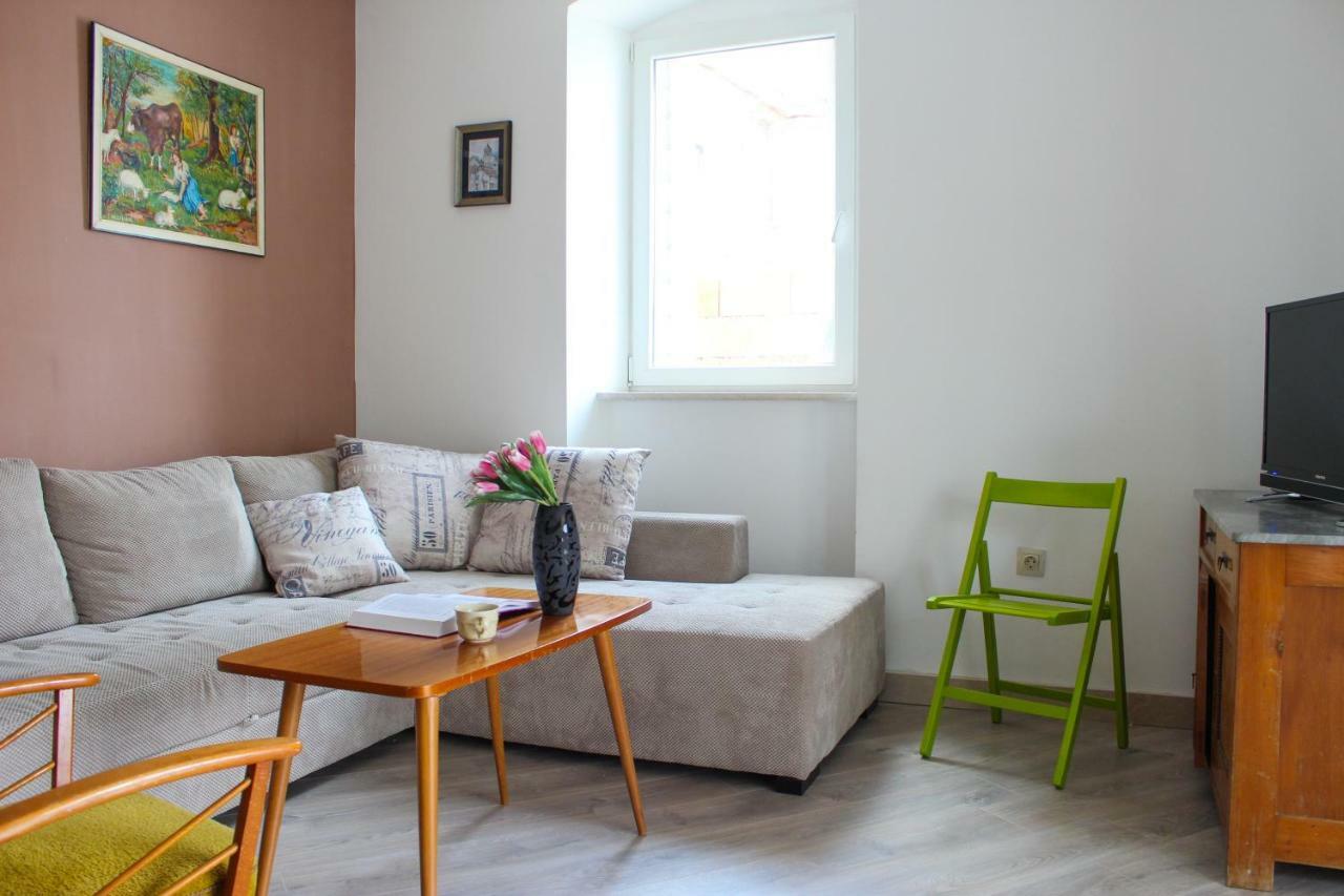 Apartment Dalmatian Rustical Feeling Postira Ngoại thất bức ảnh