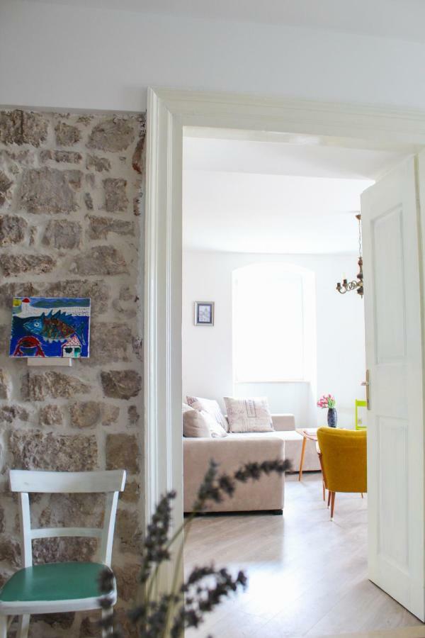 Apartment Dalmatian Rustical Feeling Postira Ngoại thất bức ảnh